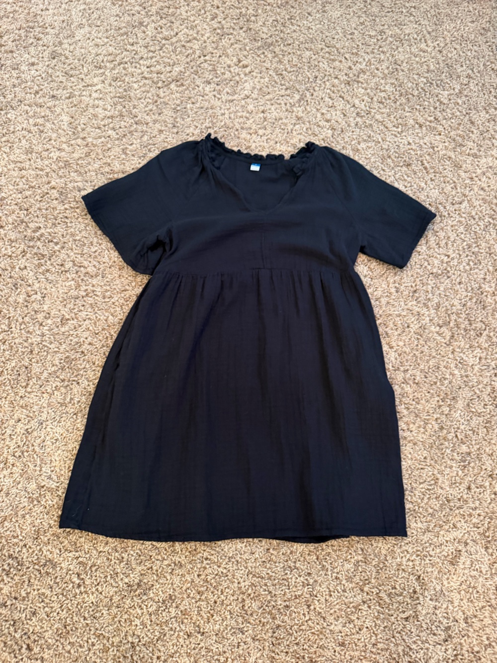 Old Navy Black Short Sleeve Empire Waist Dress